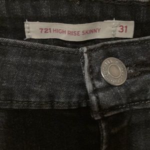 Womens Levi’s 725 High Rise Skinny 31